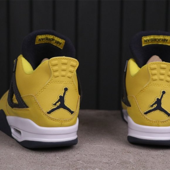 Air Jordan 4 AJ4 Hornet size 11.5 main image 9